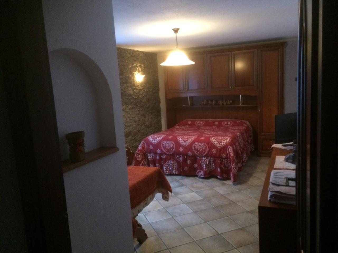 Affittacamere L'Abri Étroubles Exterior foto